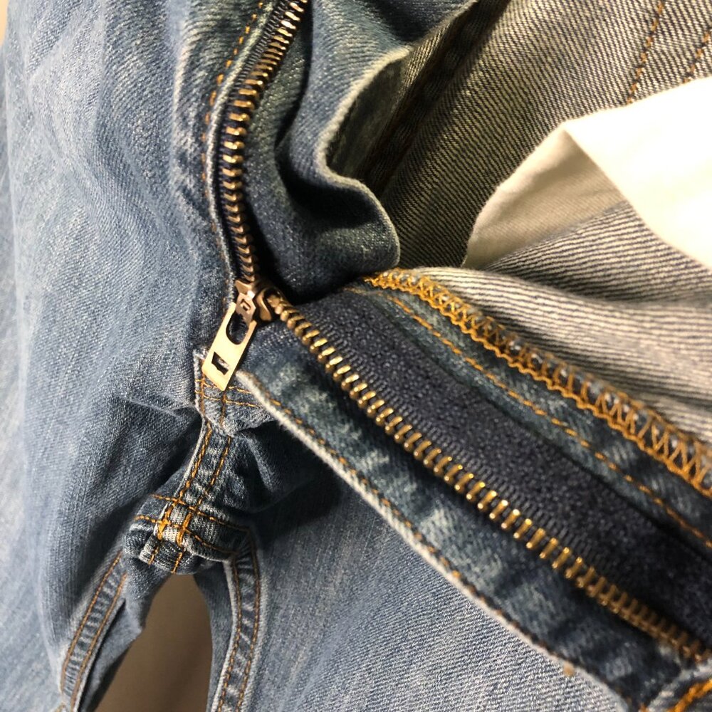 Men's Levi's Strauss Original Rivited 559 Style 32 x 30 - Picture 7 of 7